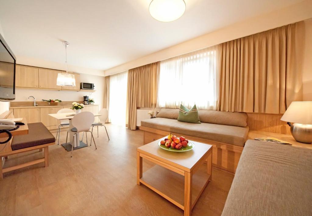 Appartement Neuhaus Mayrhofen Ruang foto
