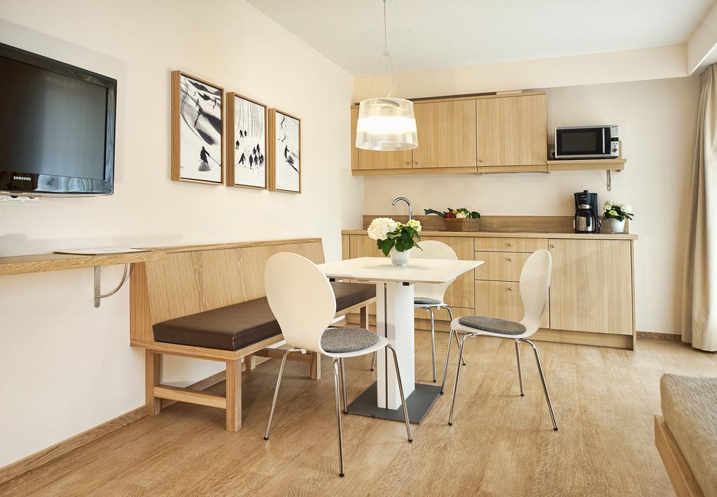 Appartement Neuhaus Mayrhofen Ruang foto